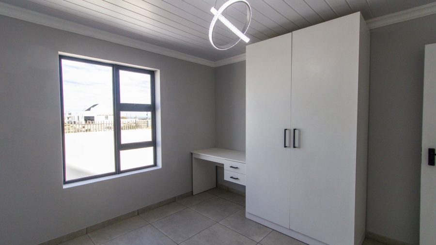 3 Bedroom Property for Sale in Atlantic Sands Private Estate Western Cape